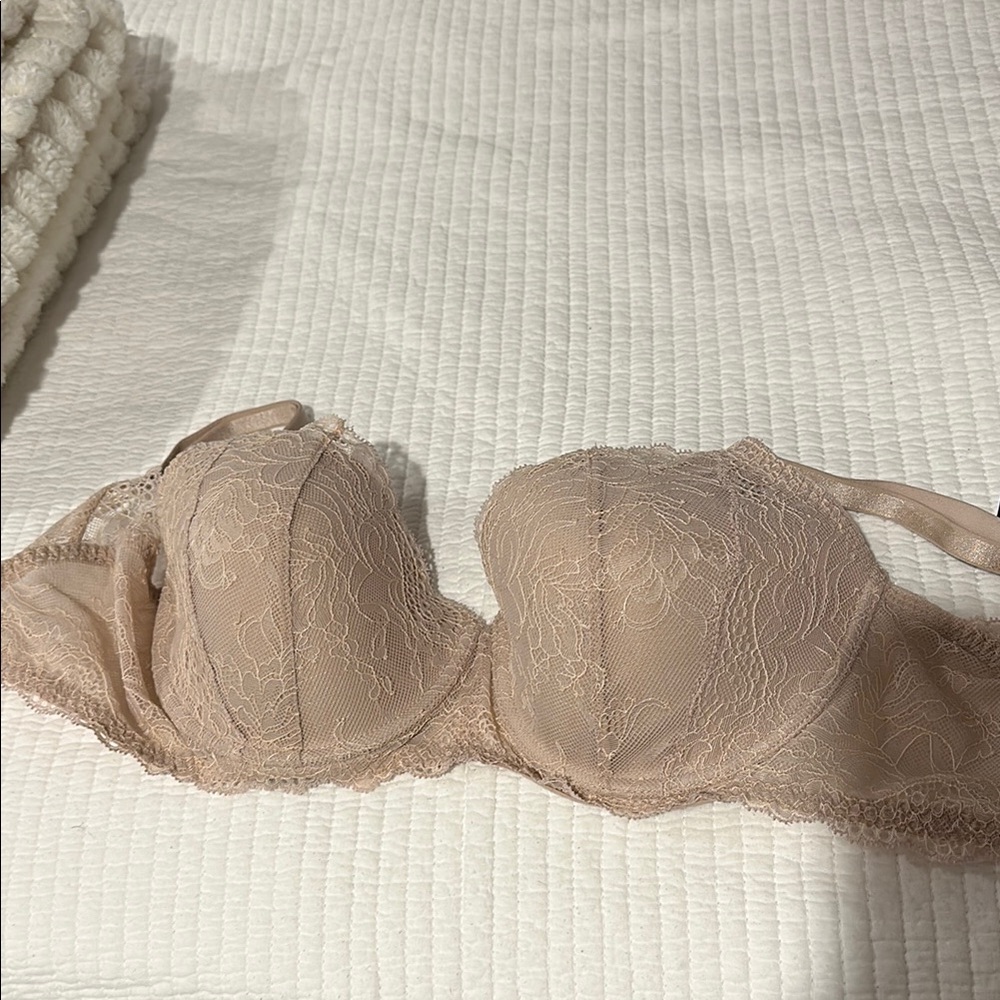 Natori 32 DDD Elegant Lace Underwire Bra - Tan